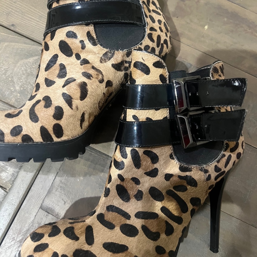 Rachel Roy heels